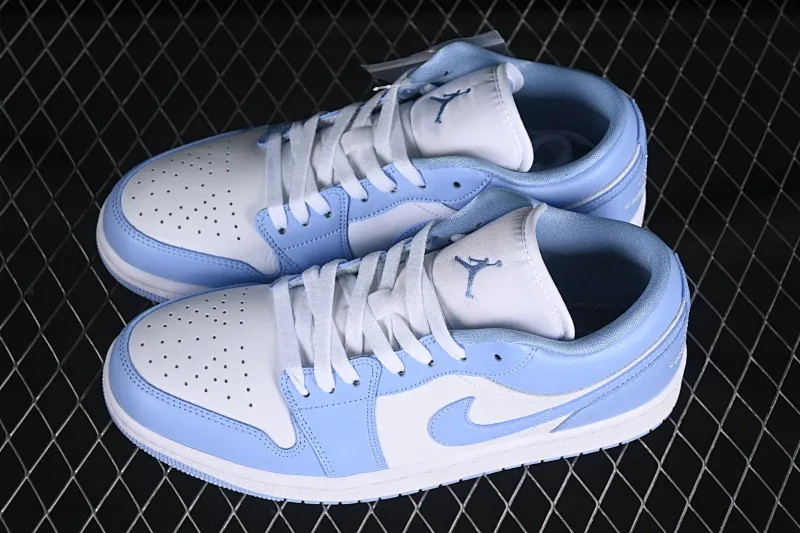 All categories Air Jordan Jordan series basketball shoes Air Jordan 1 Low Air Jordan 1 Low AJ1 Joe 1 white and blue low-top cultural and leisure sports sneakers DC0774-142
